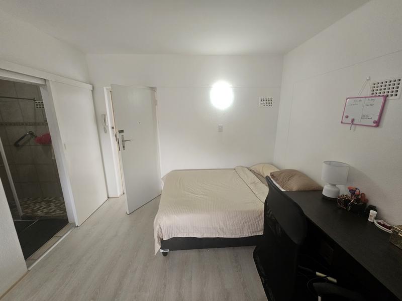 To Let 0 Bedroom Property for Rent in Rondebosch Western Cape